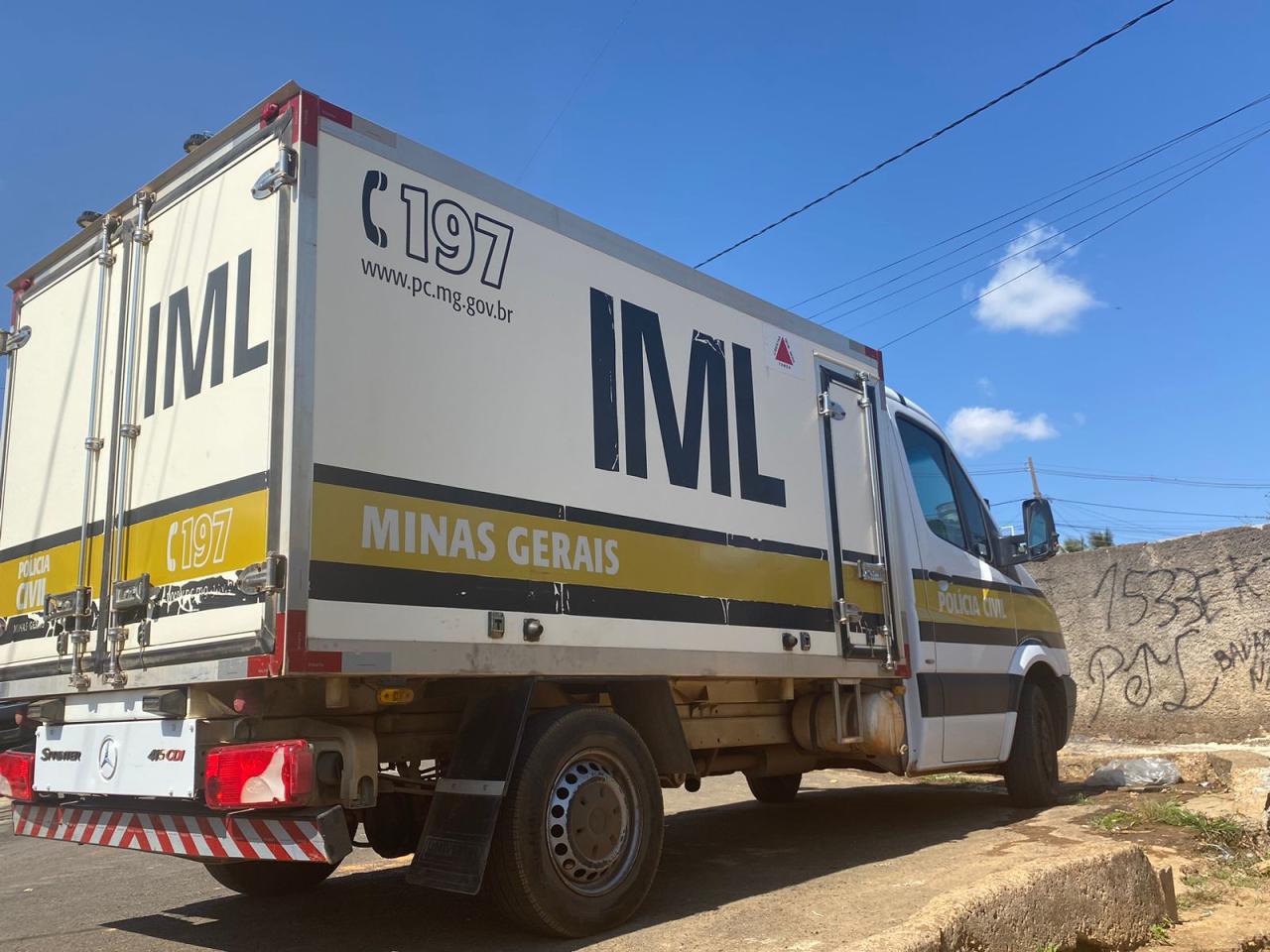 Corpo carbonizado é encontrado em Campos Altos; PC pede colaboração da população para identificar autoria