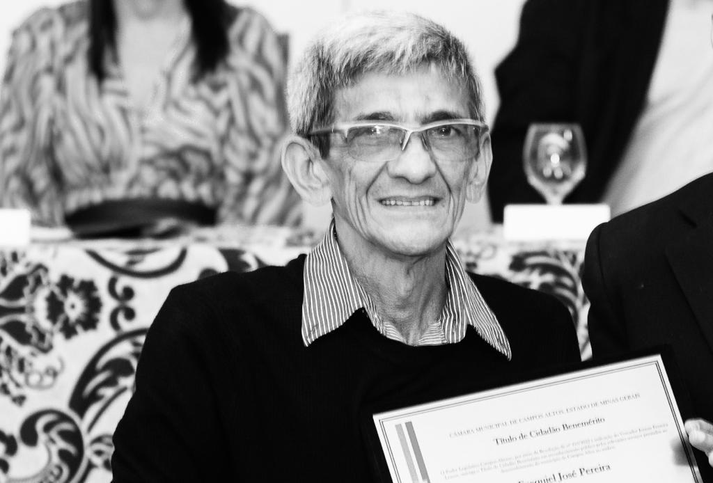 Missas em memória ao 7º dia de falecimento do ex-prefeito, Ezequiel José Pereira, serão celebradas em Campos Altos