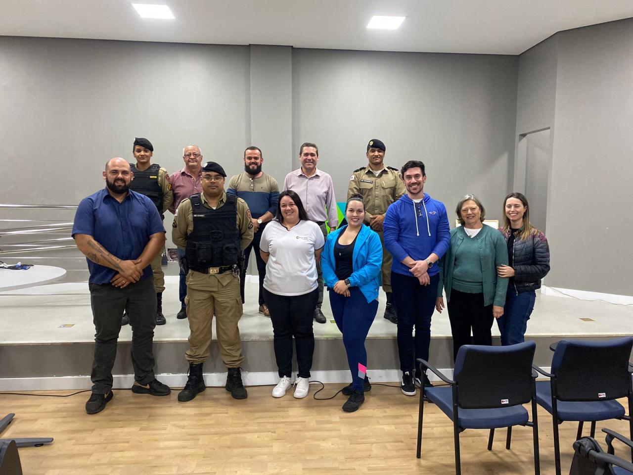 ‘Rede de Comércios Protegidos’: Polícia Militar se reúne com comerciantes de Campos Altos