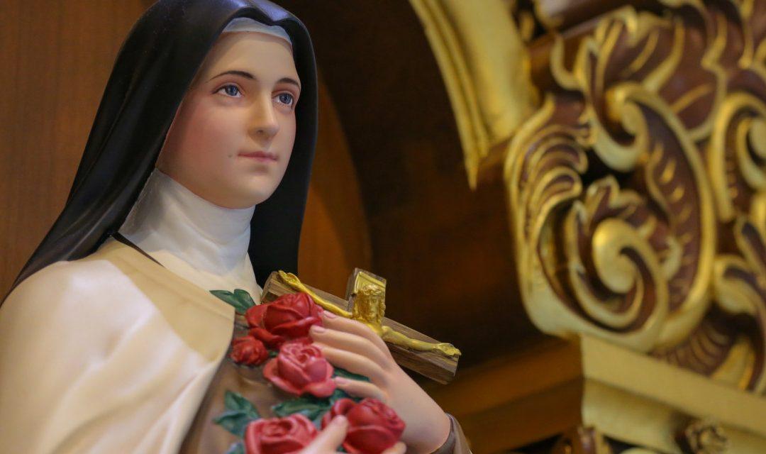 Padroeira de Campos Altos! Católicos celebrarão dia de Santa Teresinha neste fim de semana