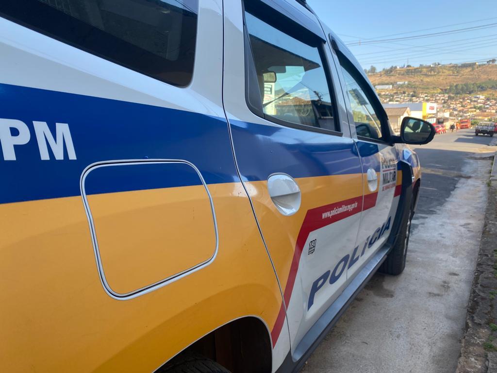 Filho é suspeito de esfaquear o próprio pai, de 88 anos, no bairro Camposaltinho em Campos Altos