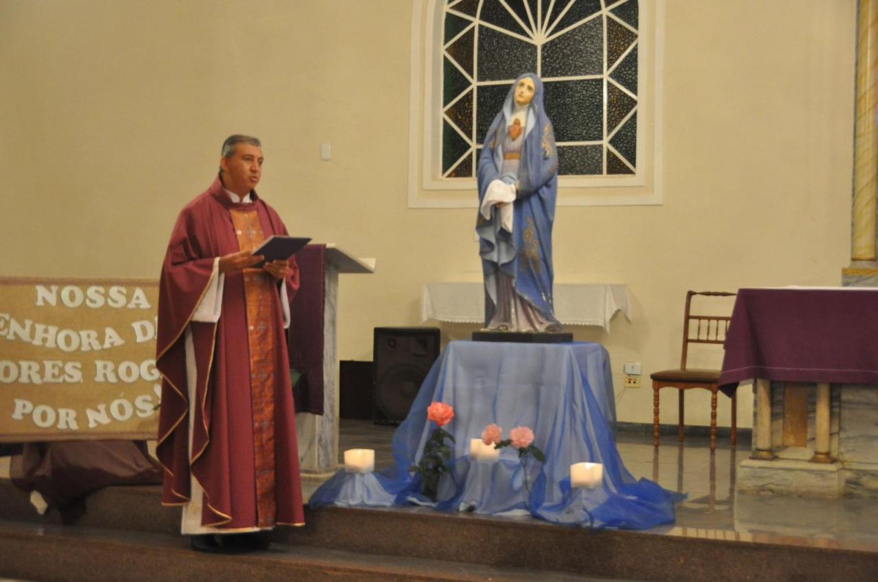 Paróquia Santa Teresinha divulga programação da Semana das Dores 2024 em Campos Altos