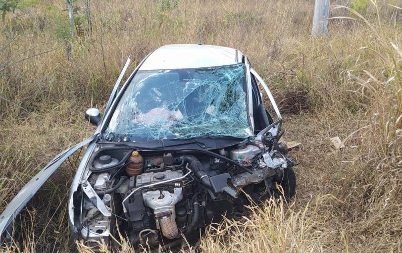 Colisão entre carros resulta em feridos na BR-262 em Campos Altos