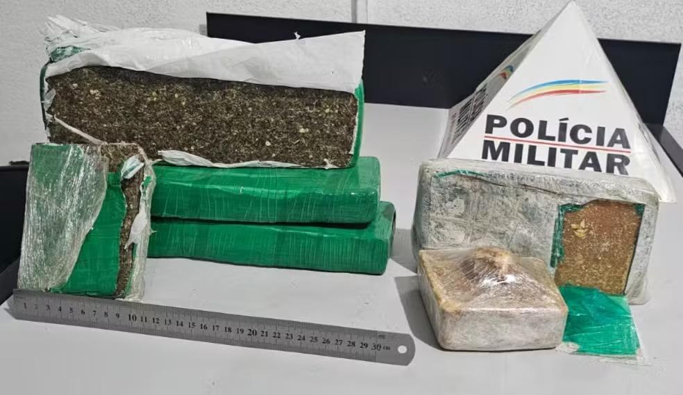 Homem é preso ao ser flagrado com maconha e crack dentro de carro de aplicativo em Arcos