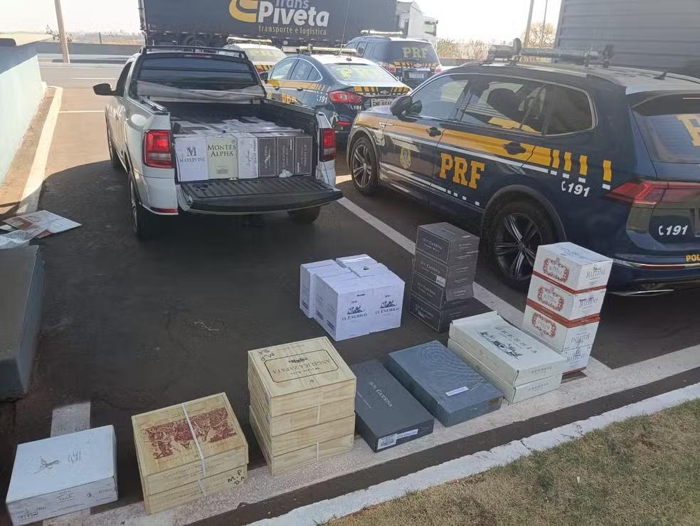Quase 400 garrafas de vinho sem identificação são apreendidas e homem é preso pela quarta vez pelo mesmo crime em MG