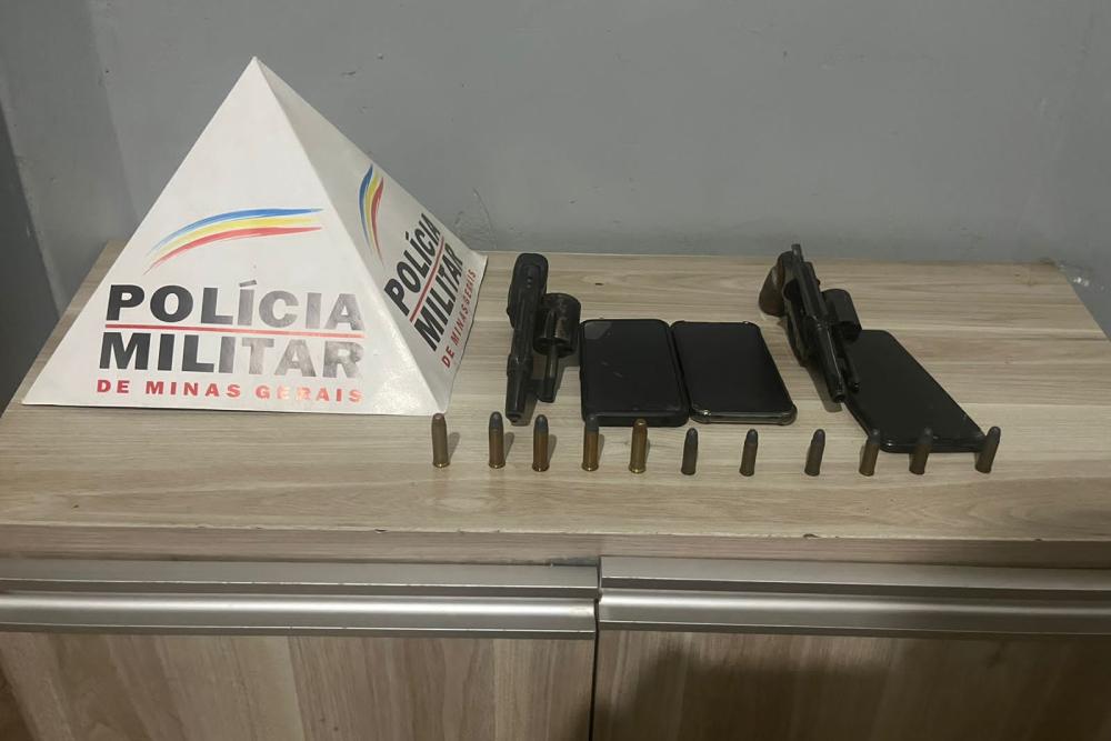 Três homens armados são presos após tentativa de roubo a joalheria em Araxá