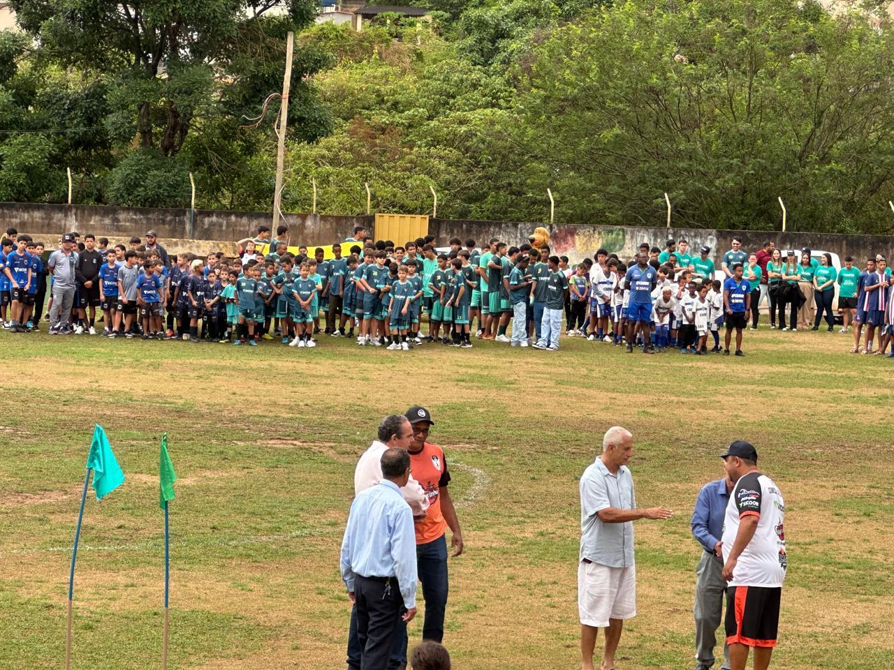Começou a 2° Copa Sicoob Crediagro de Categoria de Base , em Campos Altos MG