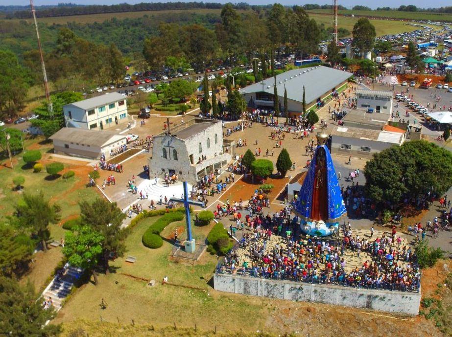 Confira o cronograma da Festa de Nossa Senhora Aparecida em Campos Altos MG