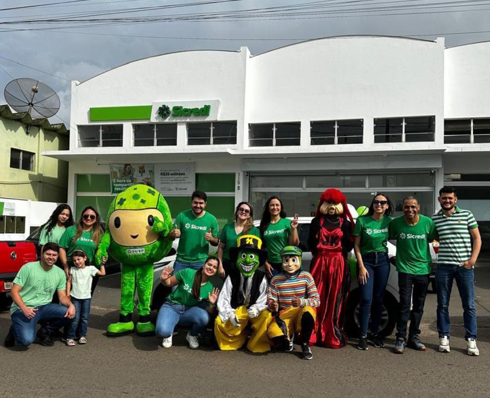 Sicredi participa de ação solidária para crianças de Campos Altos e São Jerônimo