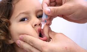 Gotinha contra pólio deixa de ser usada no Brasil e esquema vacinal muda