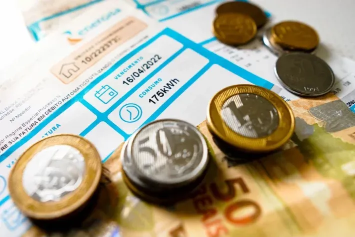 Conta de luz poderá ser zerada para 60 milhões de brasileiros